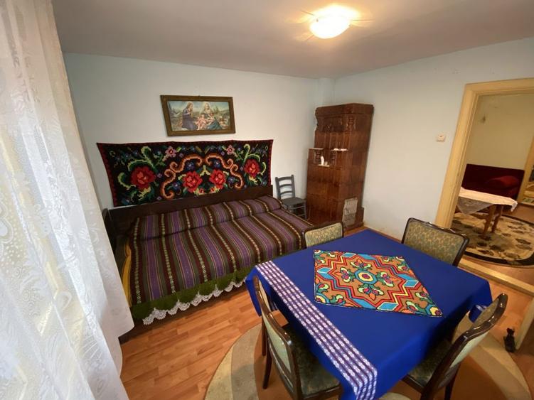 Casă cu 4 camere în Călugăreni