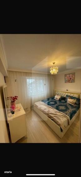 Apartament cu 3 camere decomandat în Central
