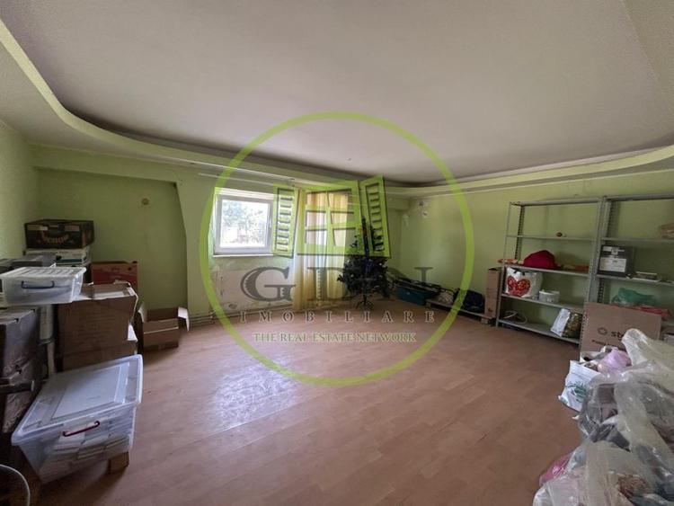 Teren Construcții intravilan de 6823 mp, în Cârcea