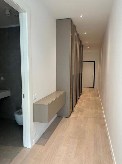Apartament cu 3 camere decomandat, mobilat în Barbu Văcărescu