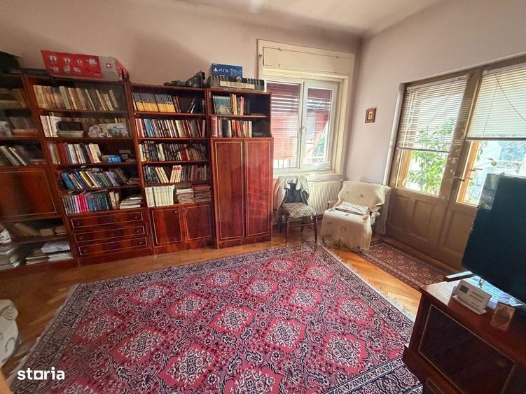 Vanzare apartament 3 camere, zona strazii Bisericii Ortodoxe - 2