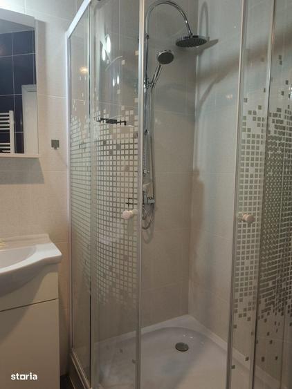 Apartament cu 3 camere în Cristian
