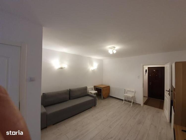 Garsonieră semidecomandată în Vatra Luminoasă