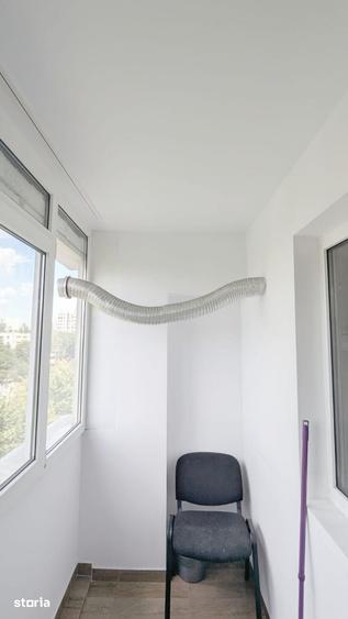 Apartament cu 2 camere decomandat în Titan