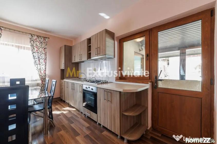 Casă cu 5 camere cu Teren 600 Mp în Priboieni