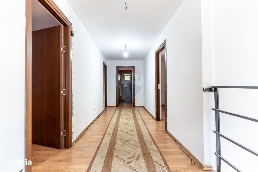 Casă cu 4 camere cu Teren 500 Mp în Măguri