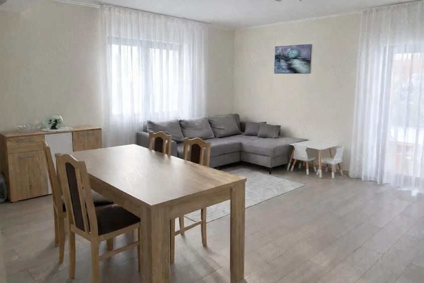Casă cu Teren 500 Mp în Bercu Roșu