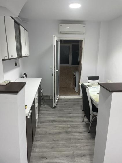Apartament de inchiriat sau de vanzare in Corabia - 8