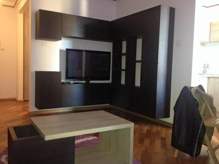 Garsonieră decomandată în Bârzești
