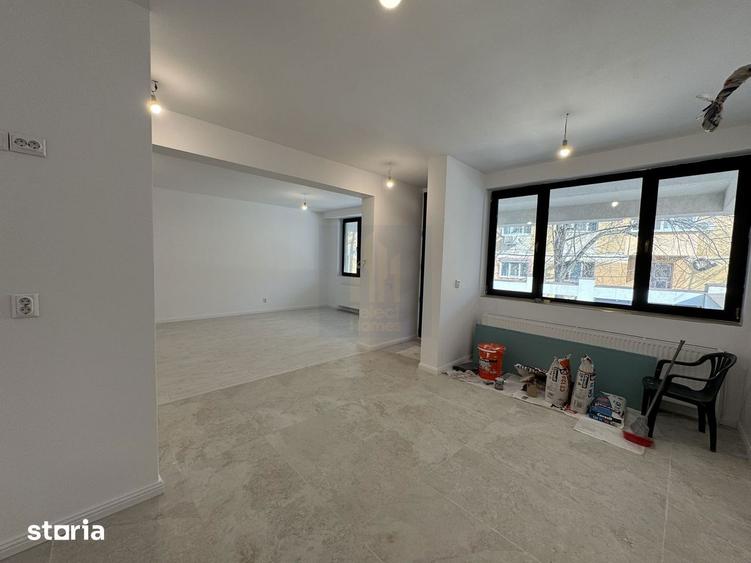 Apartament 5 camere triplex cu curte de vanzare *metrou Crangasi* - 18