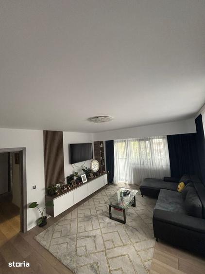 Apartament cu 3 camere în Bariera Vâlcii