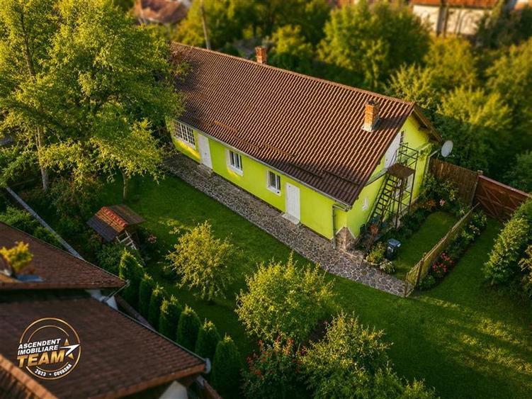 Casă individuală cu 2 camere cu Teren 656 Mp în Mărtănuș
