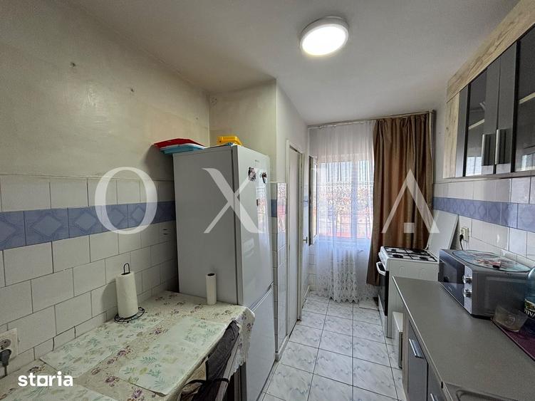 Apartament cu 3 camere semidecomandat în Circumvalațiunii