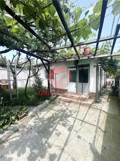 Casă cu 3 camere cu Teren 215 Mp în Lumina