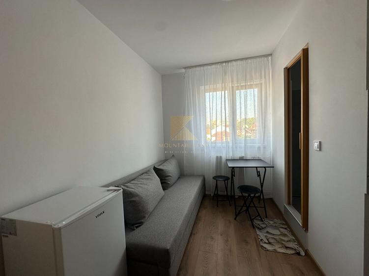 Camera cu baie, renovata complet, Str. Serii 2, prima inchiriere - 2