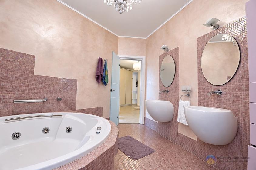Casă individuală cu 6 camere cu Canalizare în Alexandru cel Bun