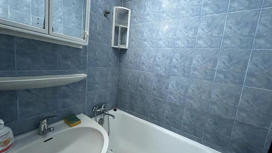 Apartament cu 3 camere decomandat în Dorobanți 1