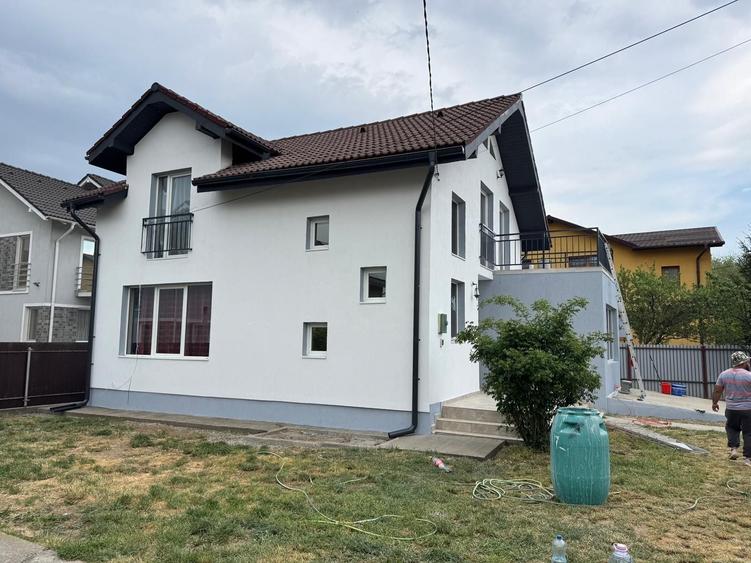 Casă cu 4 camere cu Teren 600 Mp în Someșeni