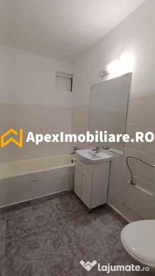 Garsonieră decomandată în Timișoara