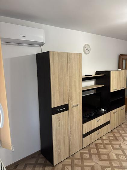 Apartament cu 2 camere decomandat în Colentina