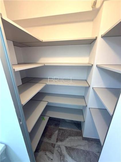 Apartament cu 2 camere decomandat, mobilat în Calea București