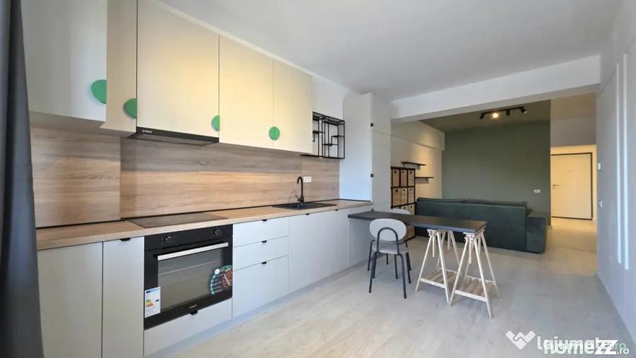 Apartament cu 2 camere semidecomandat în Fundeni