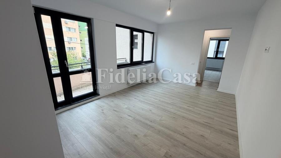 Apartament cu 3 camere în Păcurari