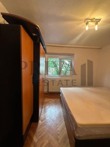 Apartament cu 4 camere decomandat, mobilat în Șagului