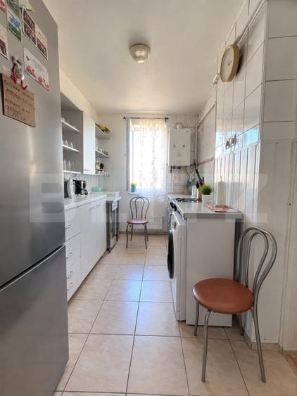 Apartament cu 2 camere decomandat, mobilat în Est