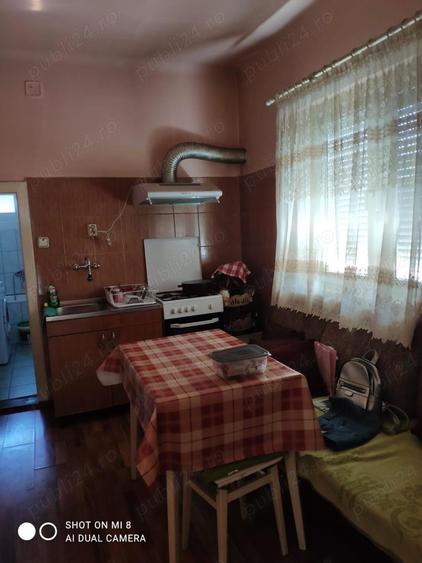 Casă cu 3 camere în Cantemir