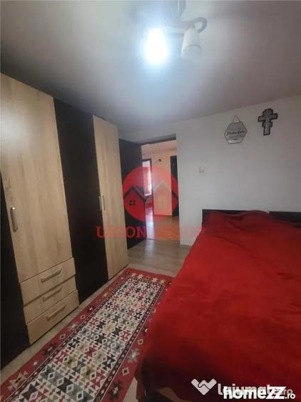 Casă cu 4 camere cu Teren 600 Mp în Lazu