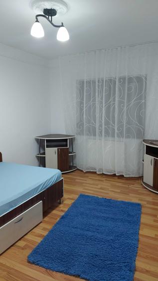 Apartament cu 3 camere decomandat în Dorobanți