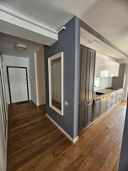 Apartament cu 2 camere decomandat în Băneasa
