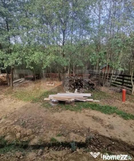 Casă cu 4 camere cu Teren 400 Mp în Bran