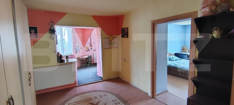 Casă individuală cu 4 camere cu Garaj în Exterior Vest