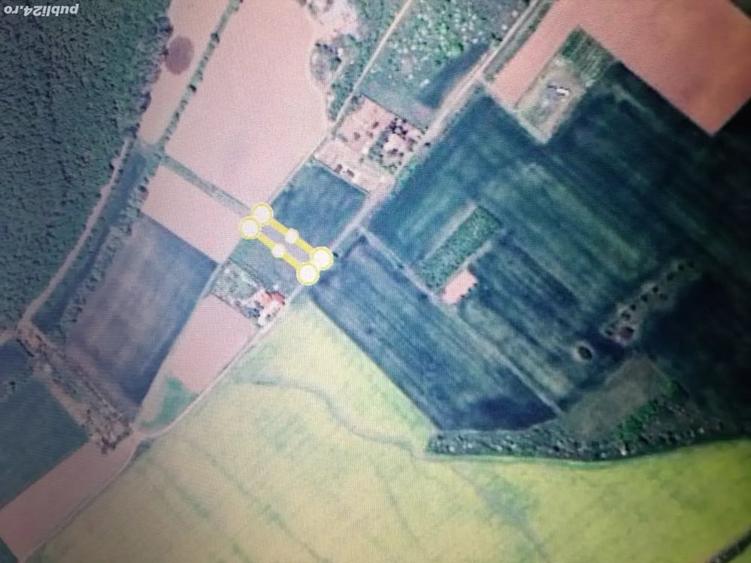 Teren de 900 mp, în Central