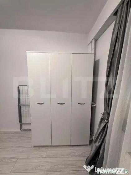 Apartament cu 2 camere semidecomandat în Democrației