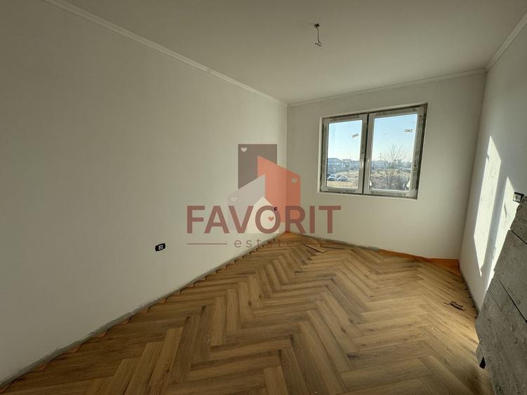 Duplex cu 5 camere cu Canalizare în Dumbrăvița