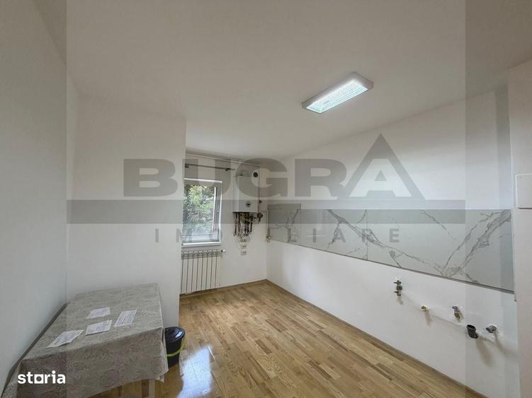 Apartament cu 4 camere decomandat în Zorilor