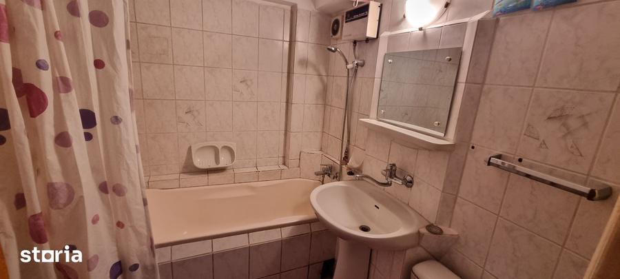 Apartament 4 camere zona Rapsodia cu garaj - 2