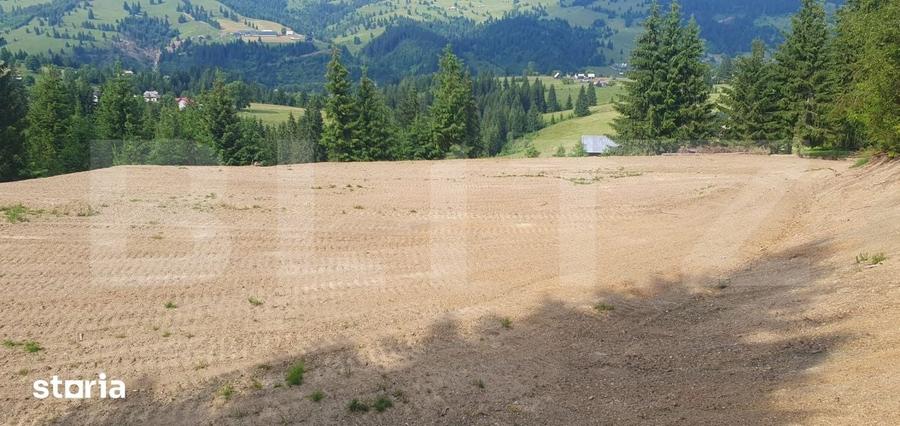 Teren de 18933 mp, în Central