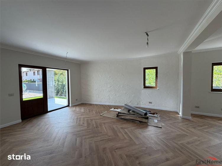 Casă cu 4 camere cu Teren 300 Mp în Câmpineanca