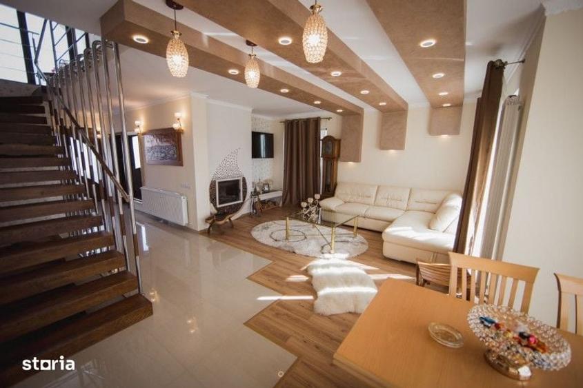 Casă cu 4 camere în Sânnicoară