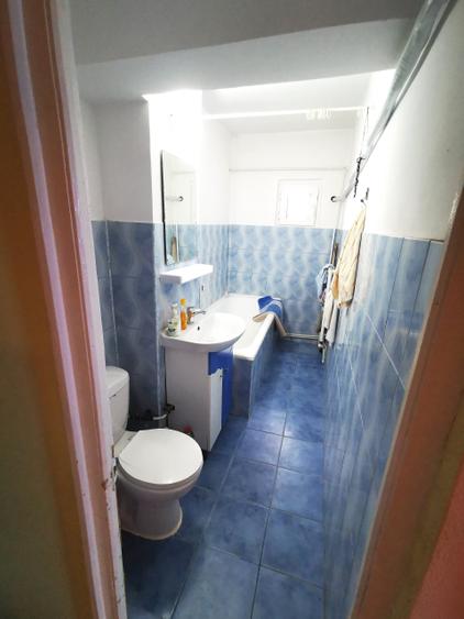 Apartament cu 2 camere în Micro 13