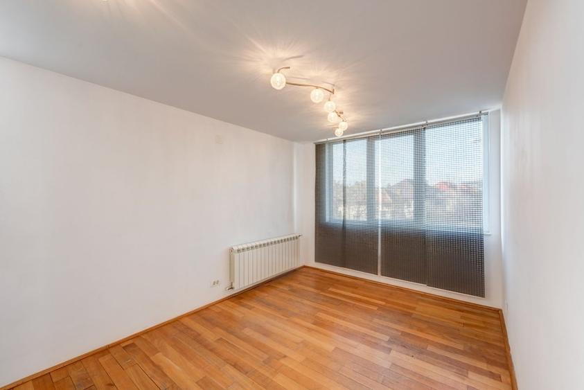 Apartament cu 2 camere decomandat, mobilat în Drumul Sării