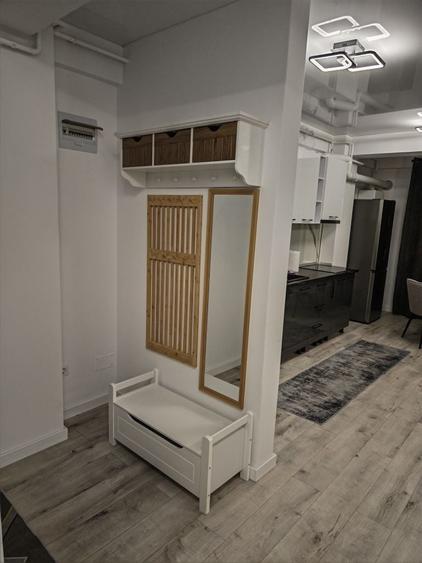 Apartament cu 2 camere decomandat în Rediu