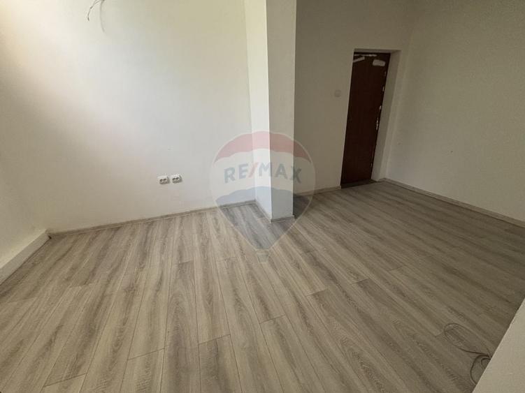 Spațiu comercial, de 205 mp, în Turda