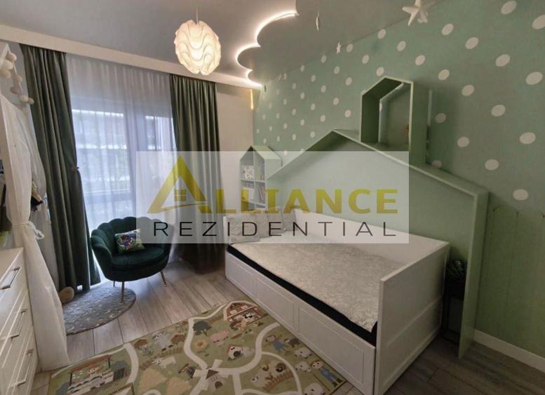 Apartament cu 3 camere decomandat, mobilat în Metalurgiei