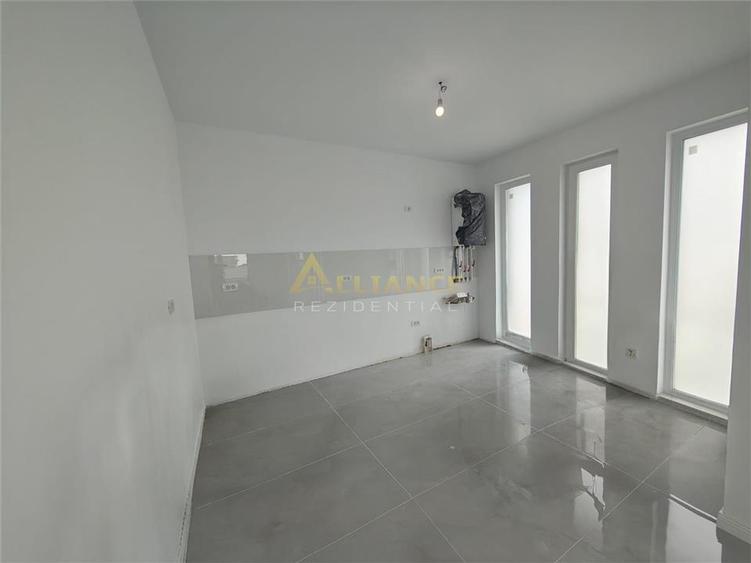 Casă individuală cu 3 camere cu Teren 350 Mp în Berceni