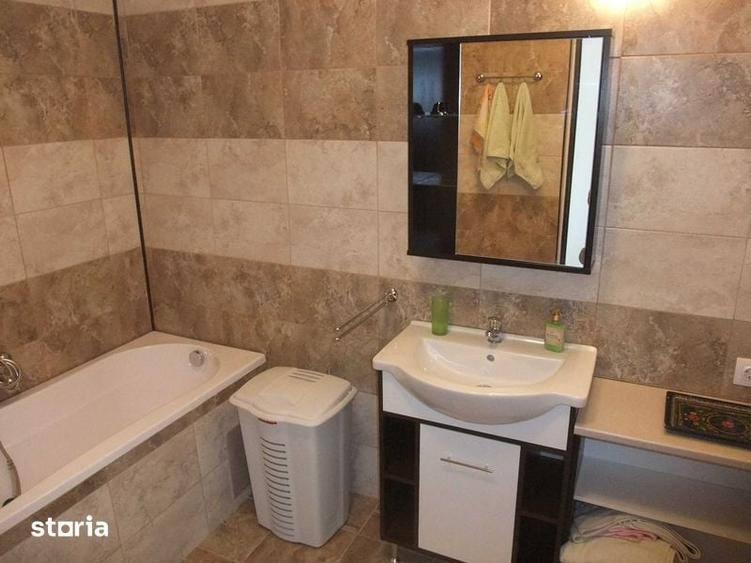Apartament cu 3 camere în Funcționarilor